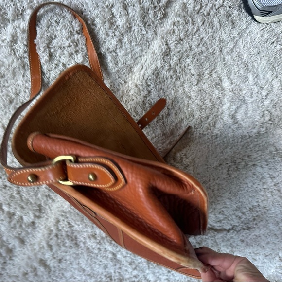 Dooney & Bourke Brown Leather Crossbody Bag Vintage tan rectangle - Picture 11 of 16